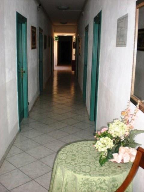 Hotel Florida Tirrenia Esterno foto